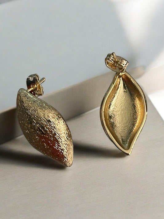 Oval Vintage Style Earrings