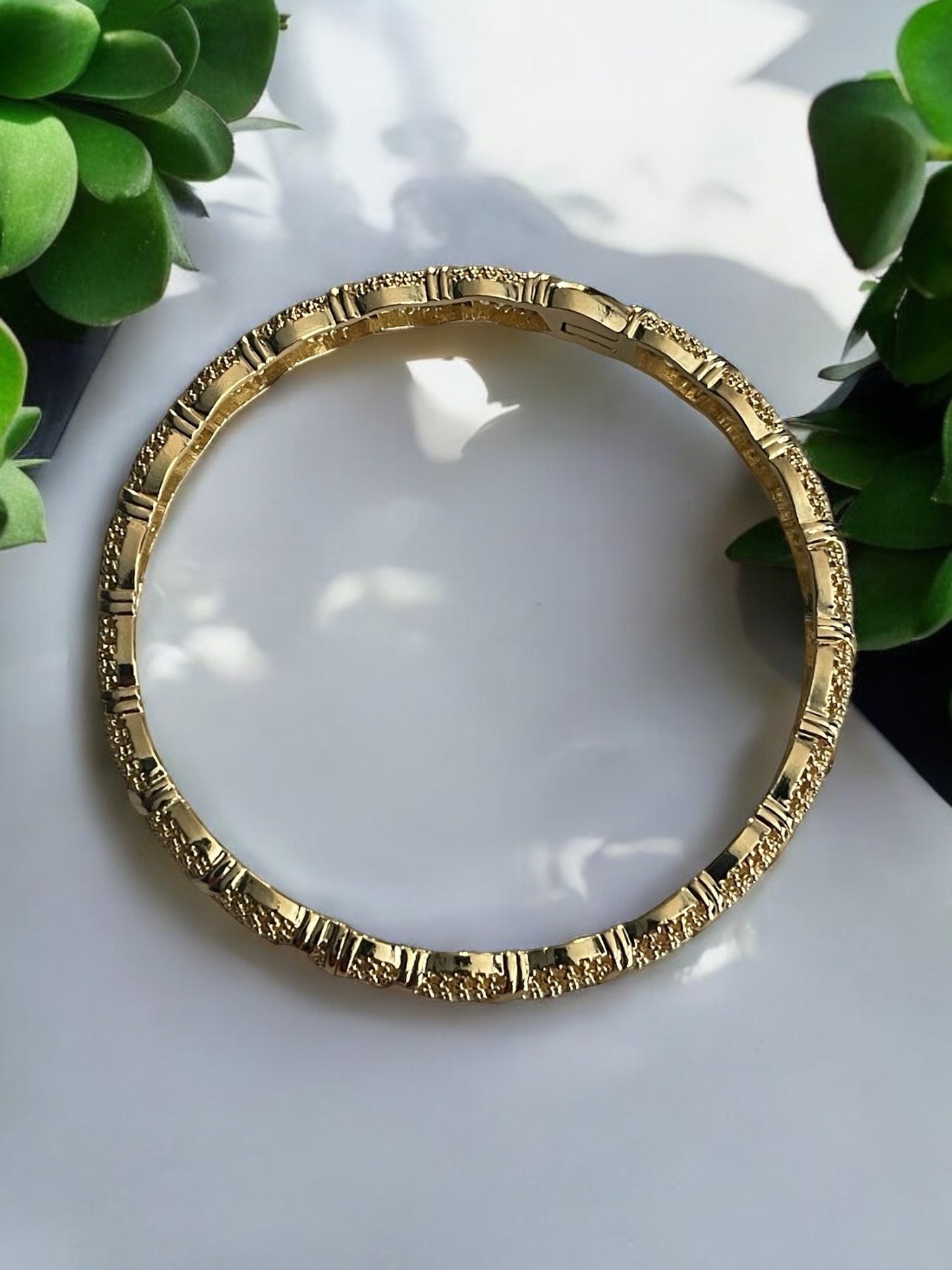 Mesh Style Bangle