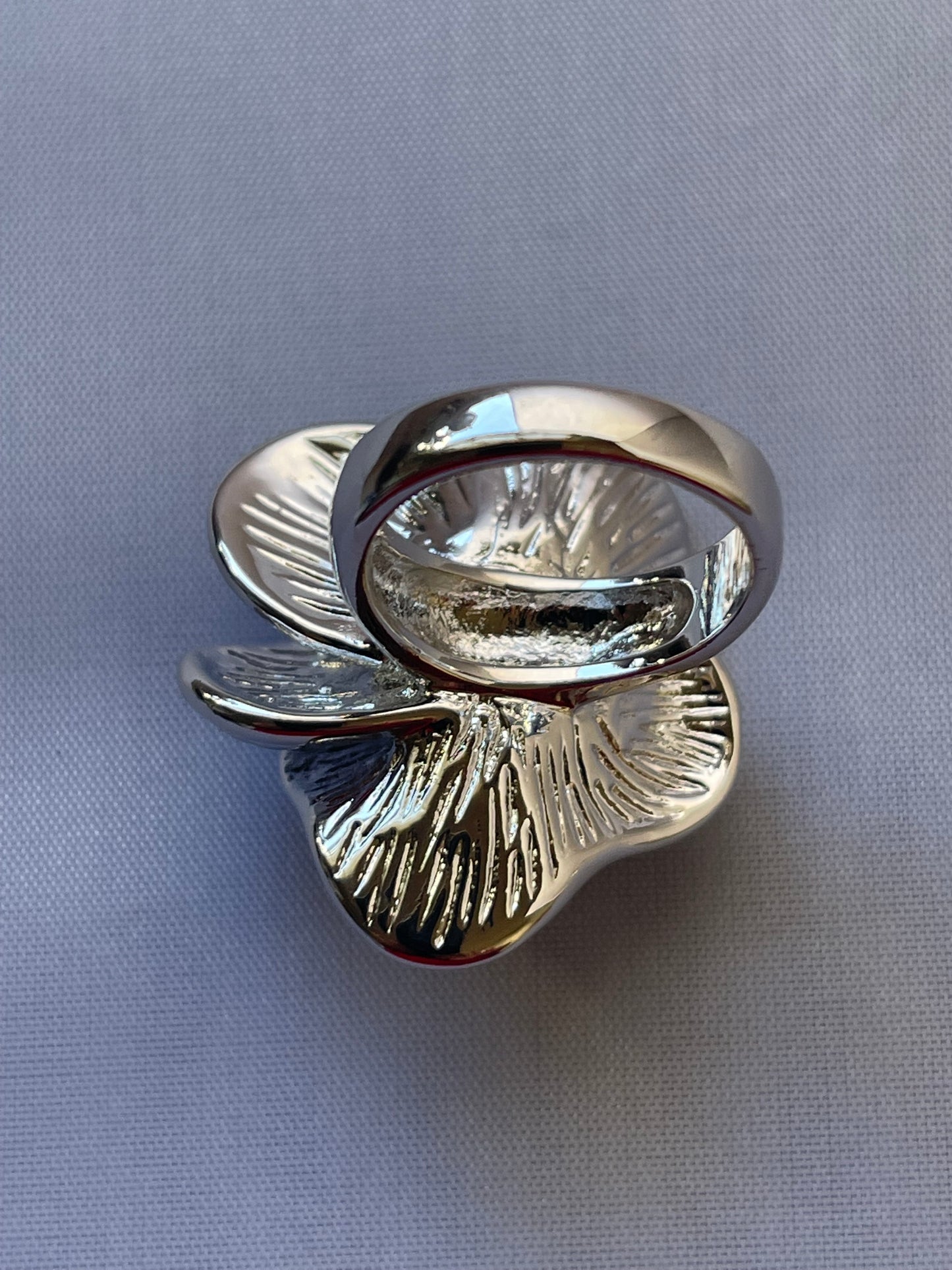 Rhodium Electroplated Flower Ring