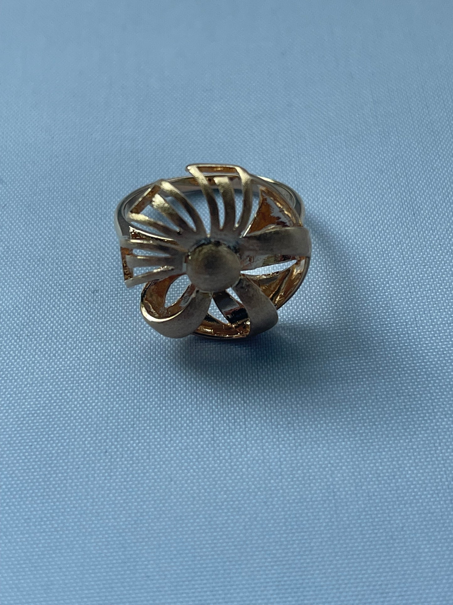 18K Gold Electroplated Pinwheel Ring