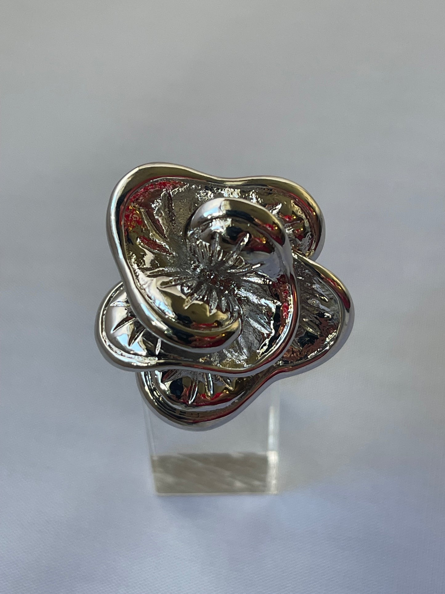 Rhodium Electroplated Flower Ring