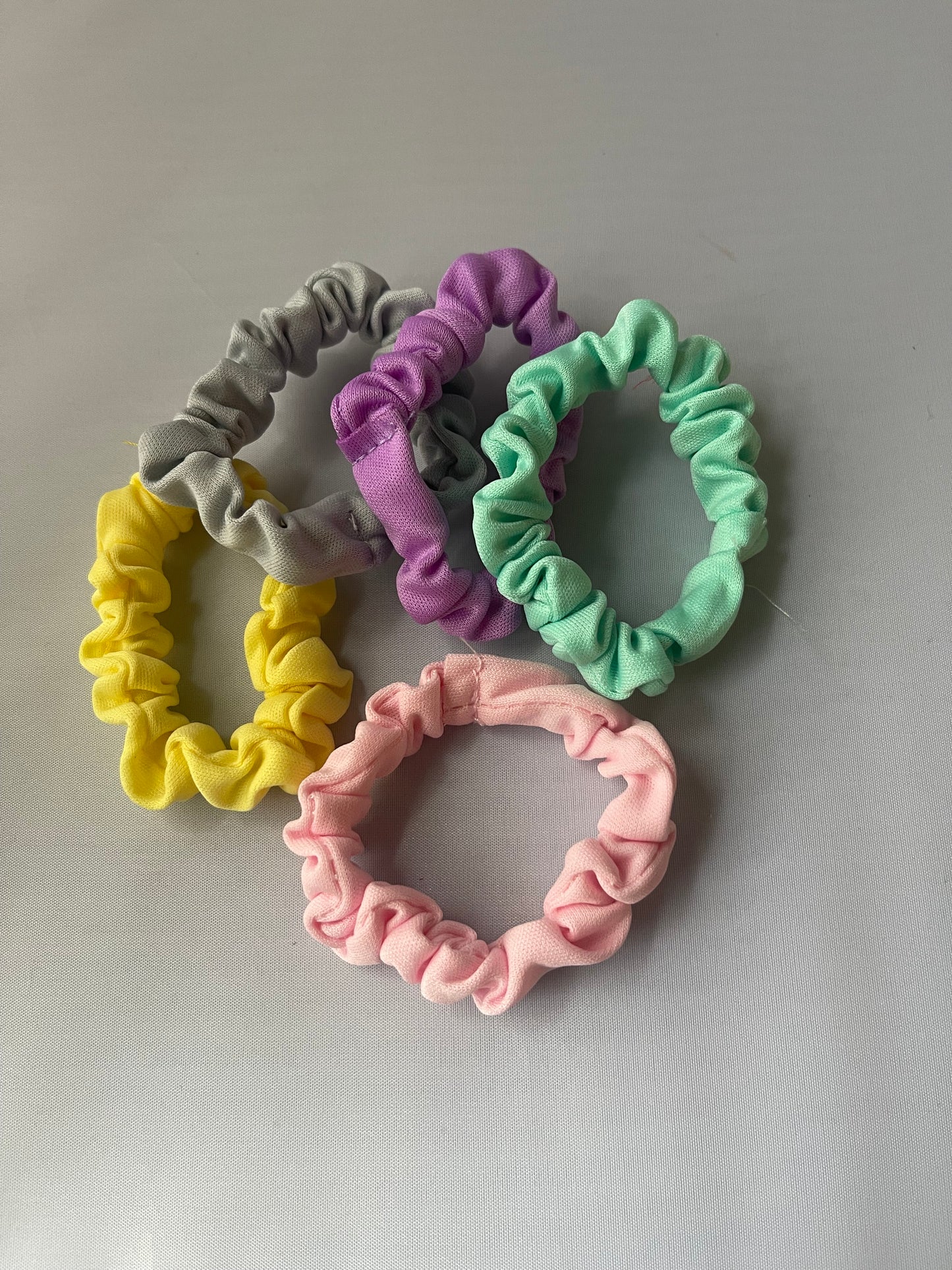 Set of 5  Scrunchies