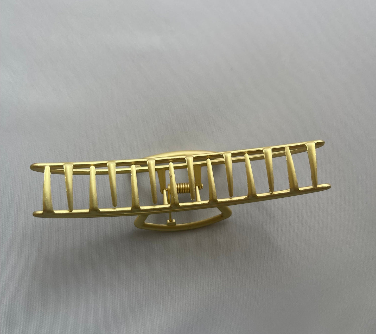 Vintage Gold Metal Hair Clip